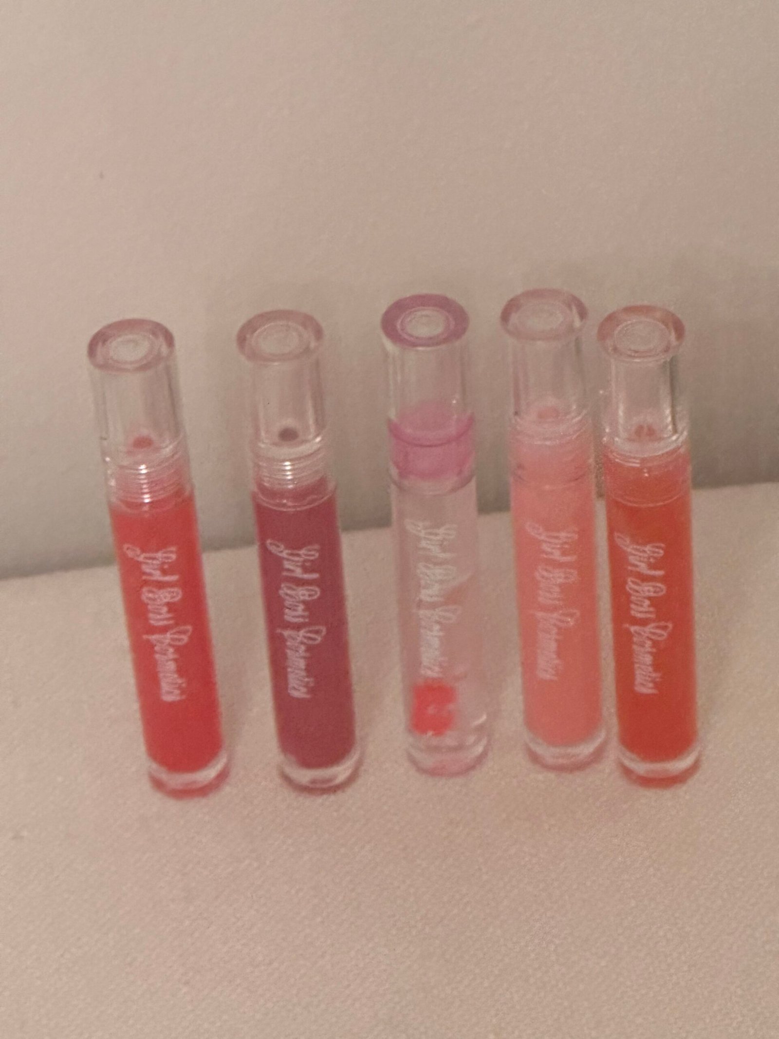 Replace pink Champaigne